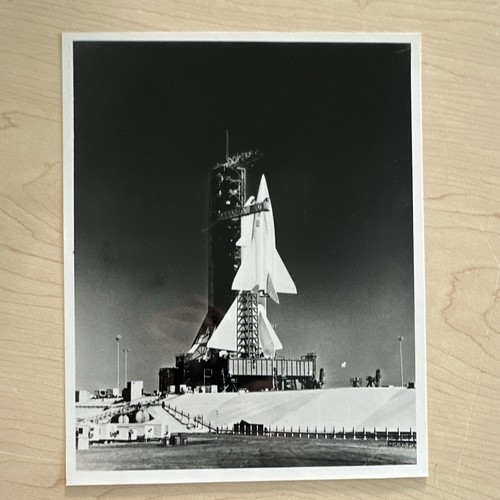 Nasa msfc space shuttle - shuttle, artist